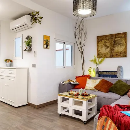Triunfo, By Daimar Apartment